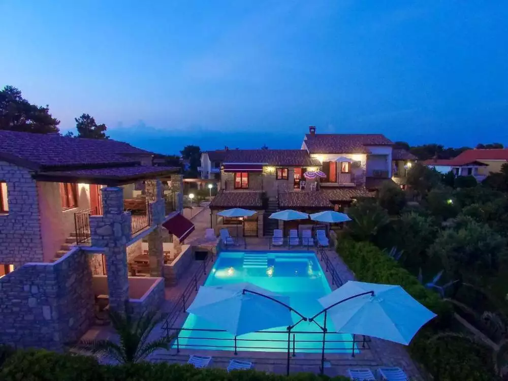 Hotels 500m² in Portugal, Tavira. Priced at 2300000€ rent photo-7