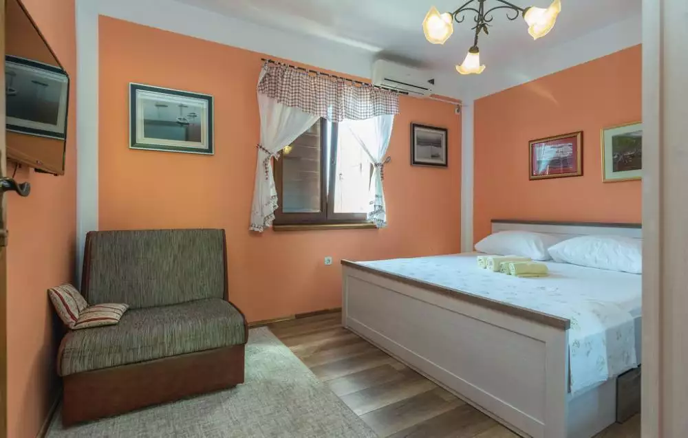 Hotels 500m² in Portugal, Tavira. Priced at 2300000€ rent photo-20