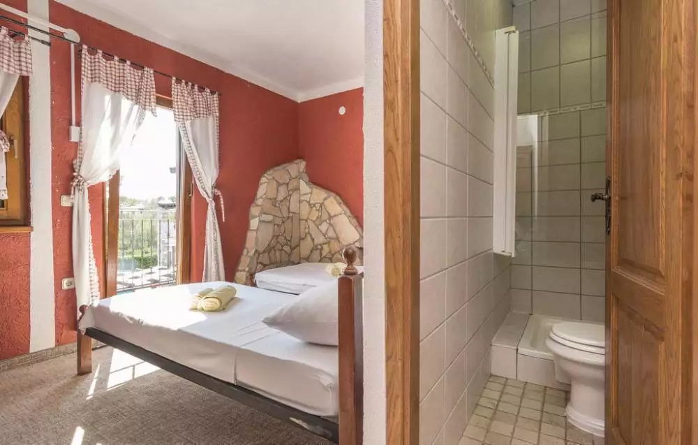 Hotels 500m² in Portugal, Tavira. Priced at 2300000€ rent photo-21