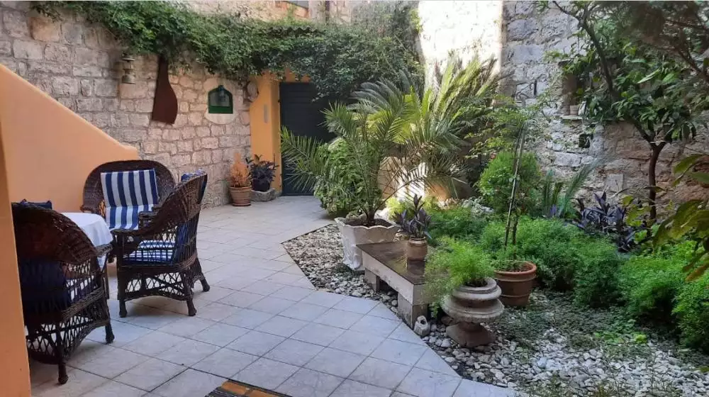 Hotels 462m² in Croatia, Starigrad. Priced at 1940000€ rent photo-5
