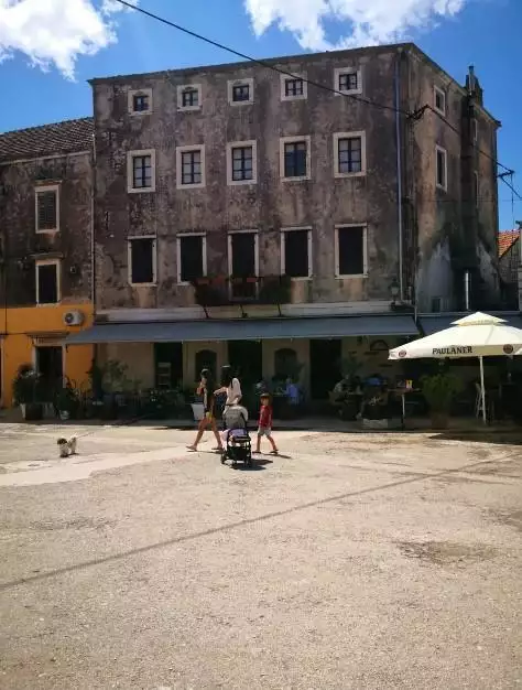 Hotels 462m² in Croatia, Starigrad. Priced at 1940000€ rent photo-9