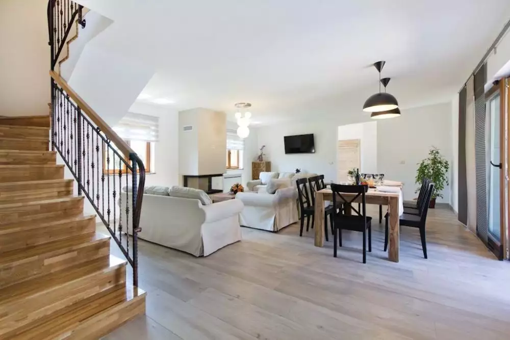 Villa 210m² in Croatia, Labin. Priced at 645000€ rent photo-7