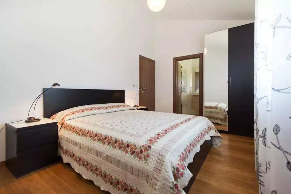 Villa 210m² in Croatia, Labin. Priced at 645000€ rent photo-14