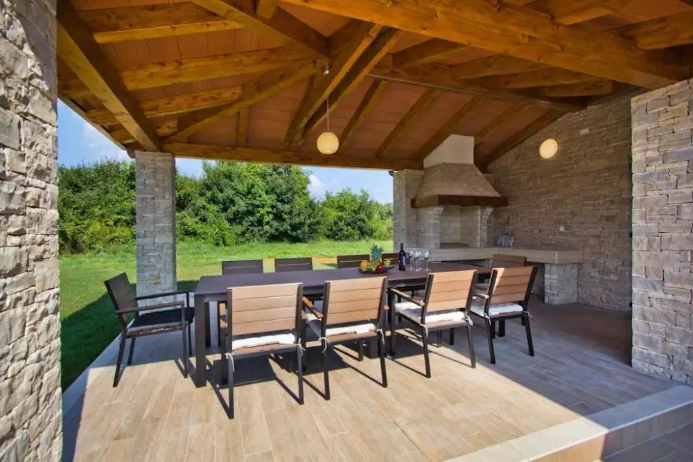 Villa 210m² in Croatia, Labin. Priced at 645000€ rent photo-22