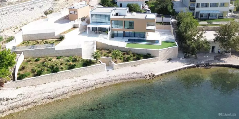 Villa 357m² in Croatia, Zadar. Priced at 2950000€ rent photo-10