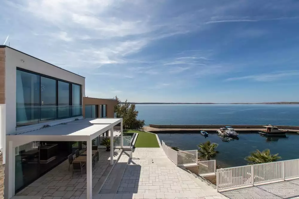 Villa 357m² in Croatia, Zadar. Priced at 2950000€ rent photo-14