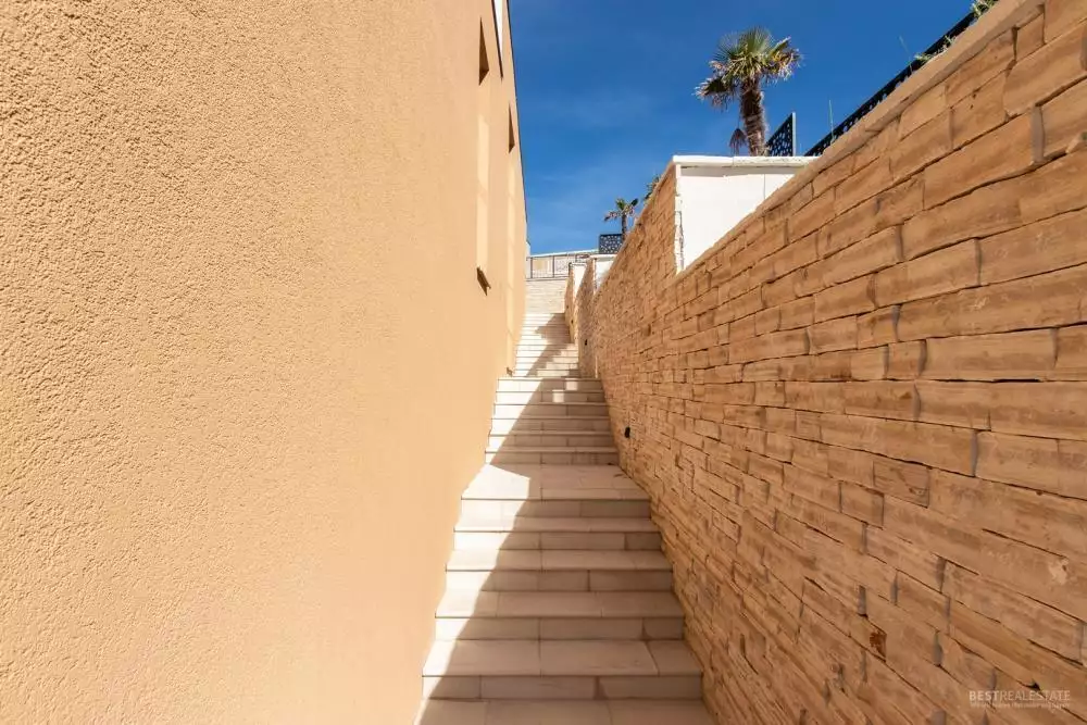 Villa 357m² in Croatia, Zadar. Priced at 2950000€ rent photo-16
