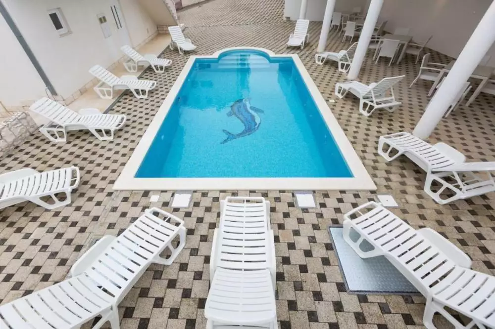 Hotels 327m² in Croatia, Ciovo. Priced at 1500000€ rent photo-2