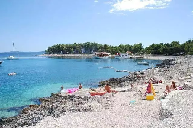 Hotels 327m² in Croatia, Ciovo. Priced at 1500000€ rent photo-20
