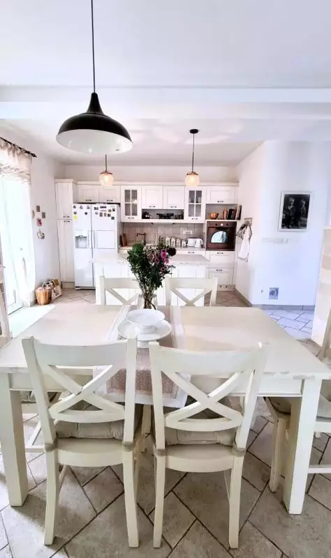 Villa 161m² in Croatia, Jelsa. Priced at 720000€ rent photo-11