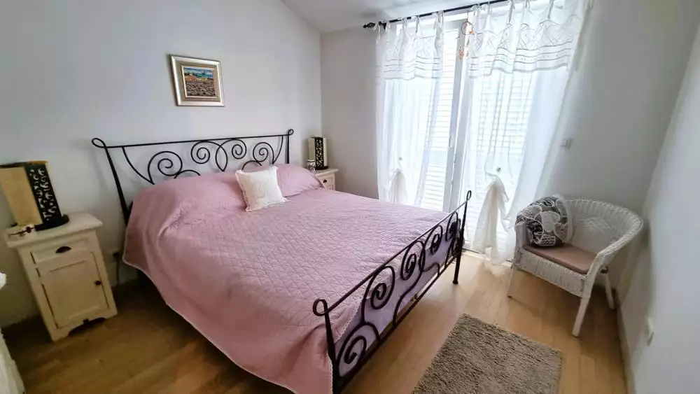 Villa 161m² in Croatia, Jelsa. Priced at 720000€ rent photo-16