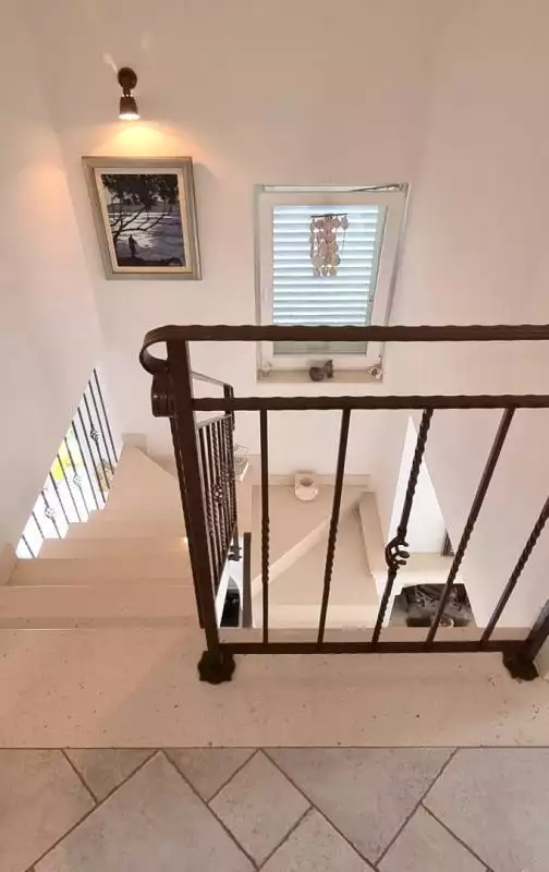 Villa 161m² in Croatia, Jelsa. Priced at 720000€ rent photo-18