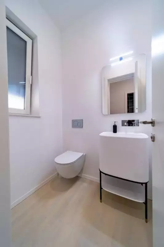 Villa 350m² in Turkey, Trabzon. Priced at 2000000€ rent photo-13