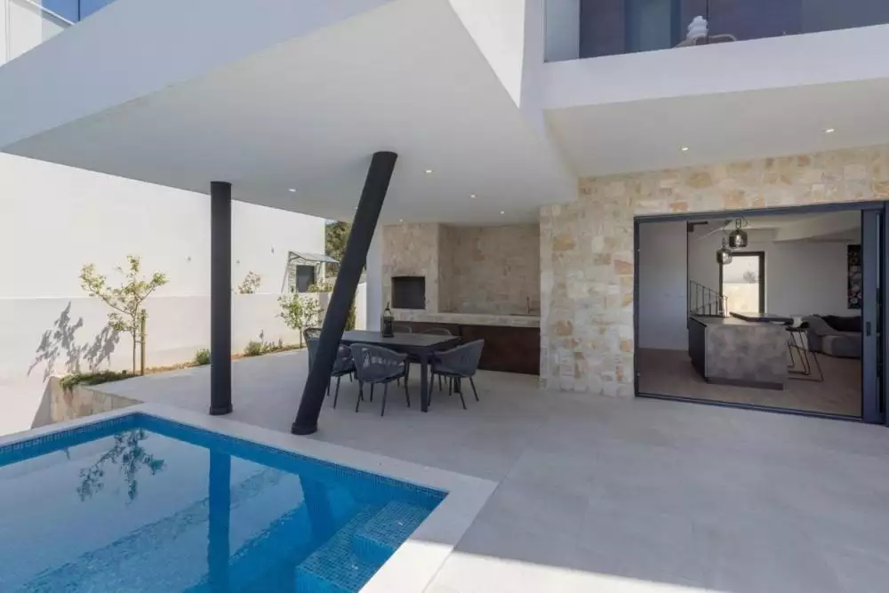 Villa 270m² in Croatia, Rogoznica. Priced at 1550000€ rent photo-5
