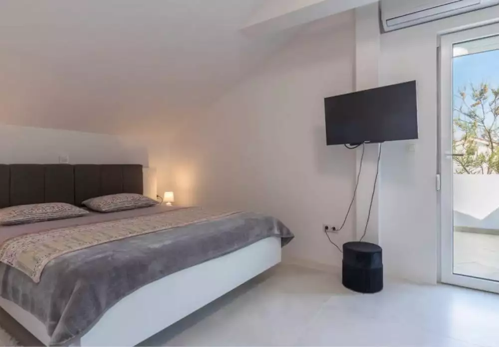 Villa 180m² in Croatia, Nin. Priced at 690000€ rent photo-24