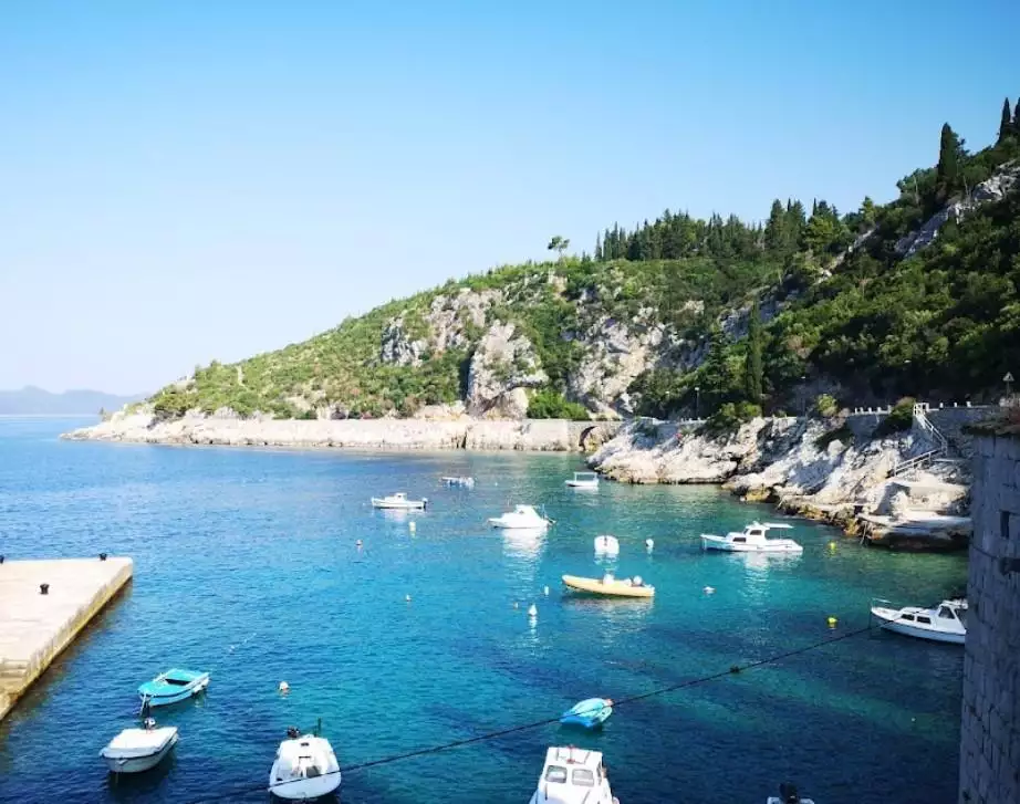 Villa 250m² in Croatia, Dubrovnik. Priced at 4000000€ rent photo-9