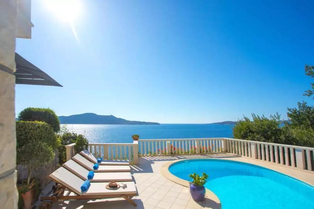 Villa 250m² in Croatia, Dubrovnik. Priced at 4000000€ rent photo-24