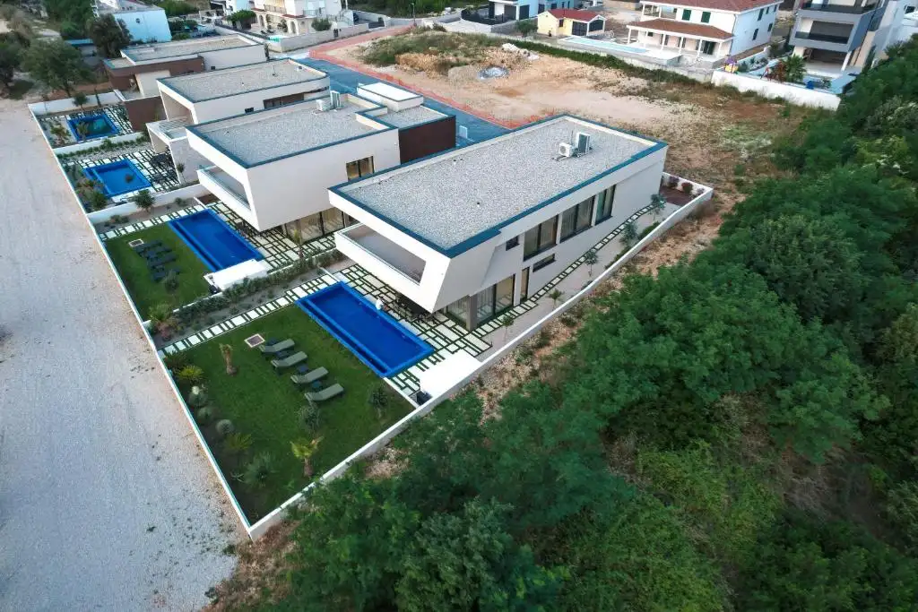 Villa 313m² in Croatia, Zadar. Priced at 2250000€ rent photo-11
