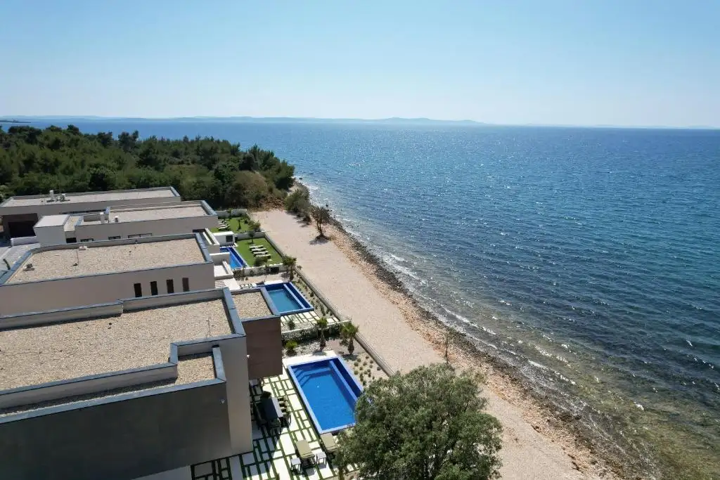Villa 313m² in Croatia, Zadar. Priced at 2250000€ rent photo-13