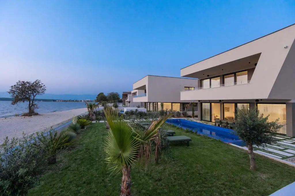 Villa 275m² in Croatia, Nin. Priced at 2250000€ rent photo-24
