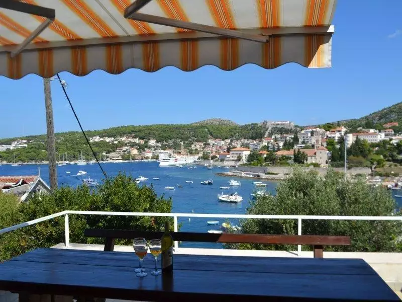 Villa 100m² in Croatia, Hvar. Priced at 1300000€ rent photo-1