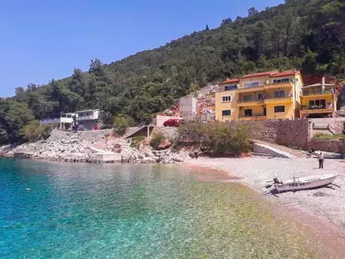 Hotels 694m² in Croatia, Hvar. Priced at 2200000€ rent photo-8