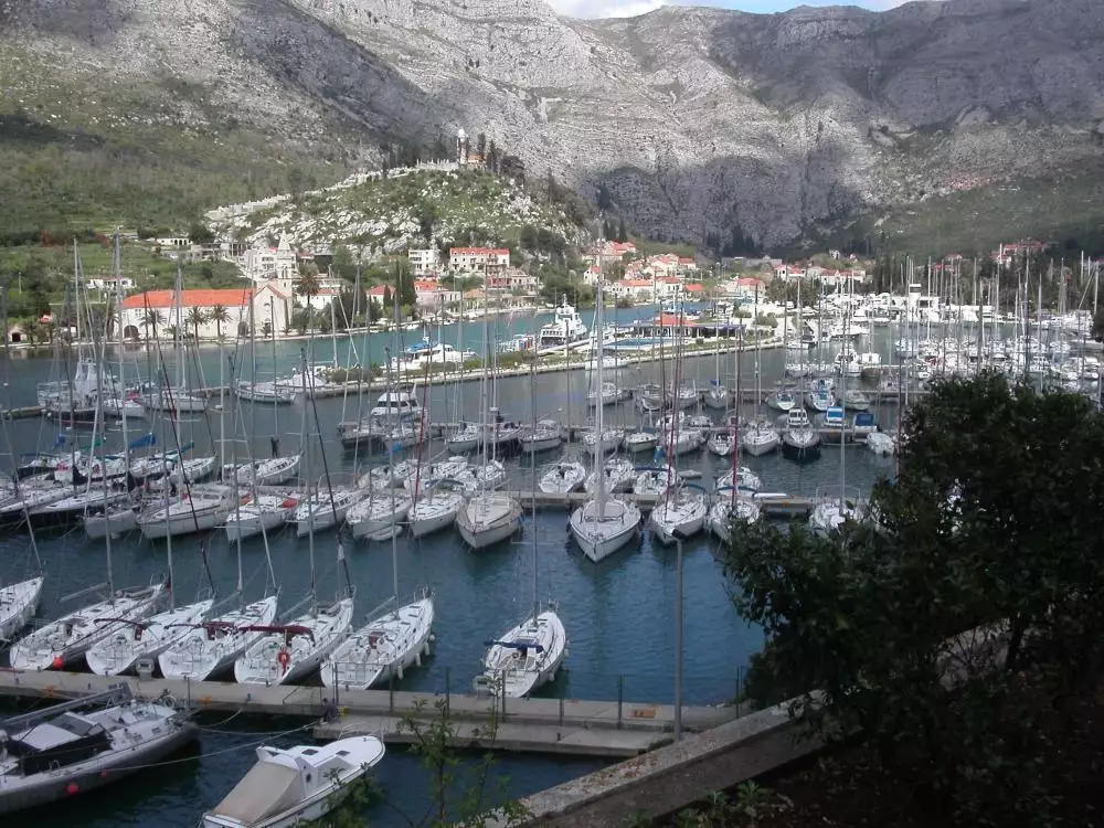 Villa 356m² in Croatia, Dubrovnik. Priced at 2500000€ rent photo-4