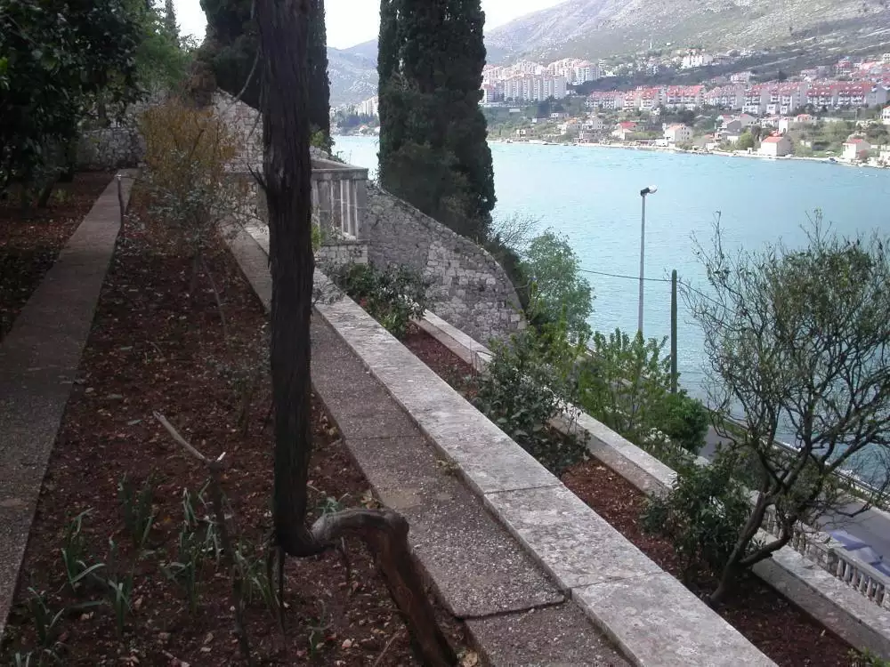 Villa 356m² in Croatia, Dubrovnik. Priced at 2500000€ rent photo-11
