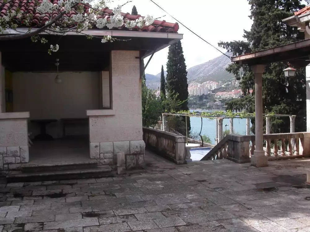 Villa 356m² in Croatia, Dubrovnik. Priced at 2500000€ rent photo-18