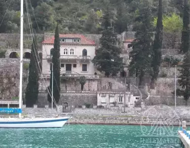 Buy in Croatia for 2500000€