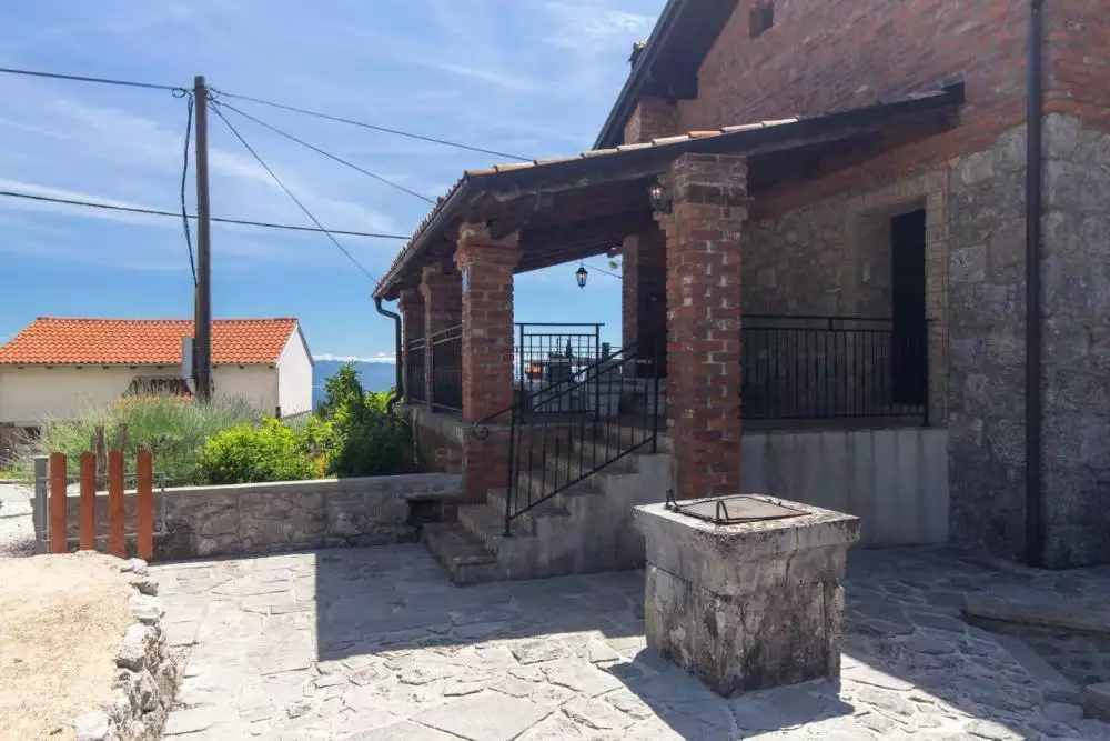Villa 564m² in Croatia, Veprinac. Priced at 1250000€ rent photo-7