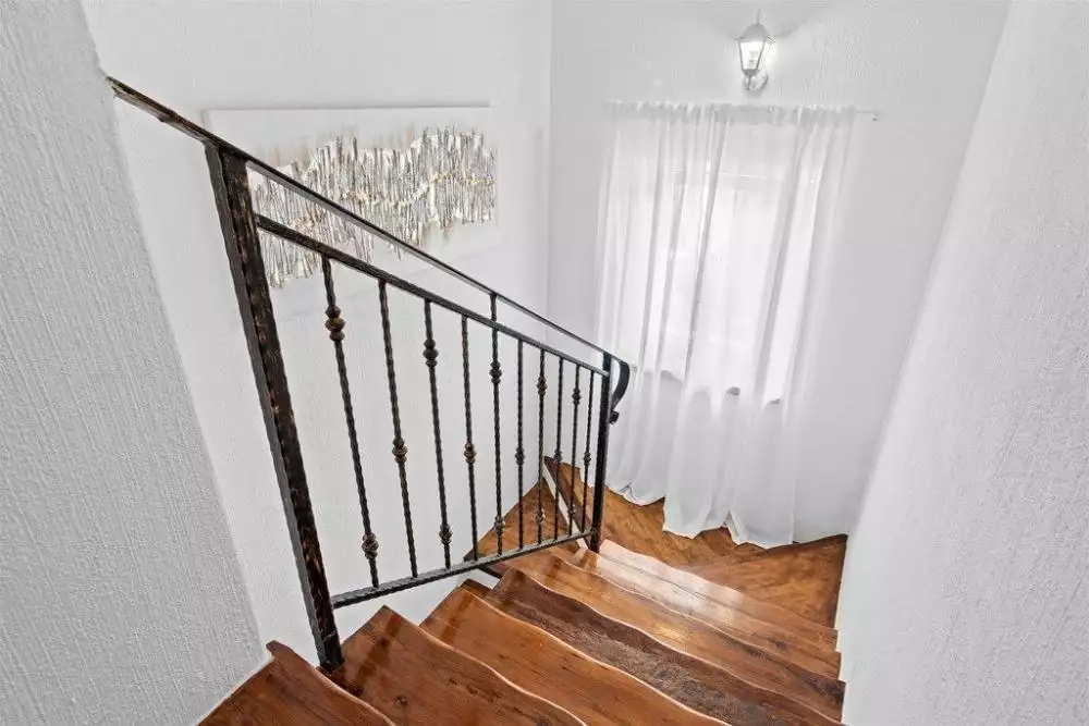 Villa 170m² in Croatia, Svetvincenat. Priced at 570000€ rent photo-13