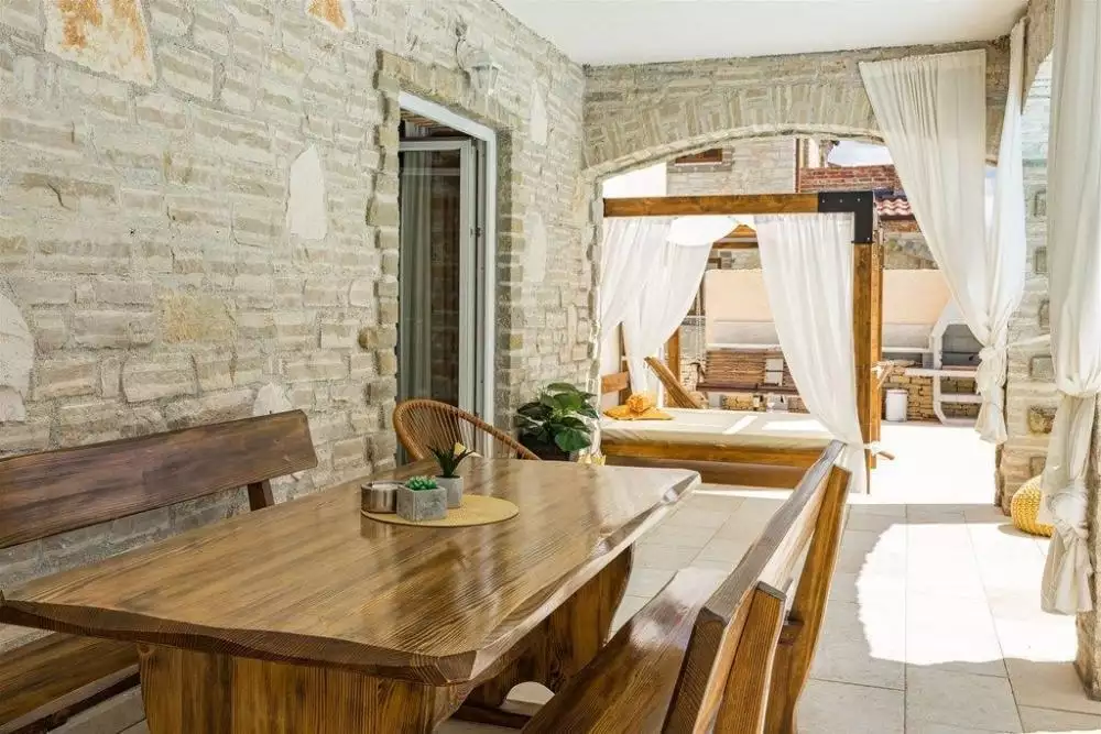 Villa 170m² in Croatia, Svetvincenat. Priced at 570000€ rent photo-16