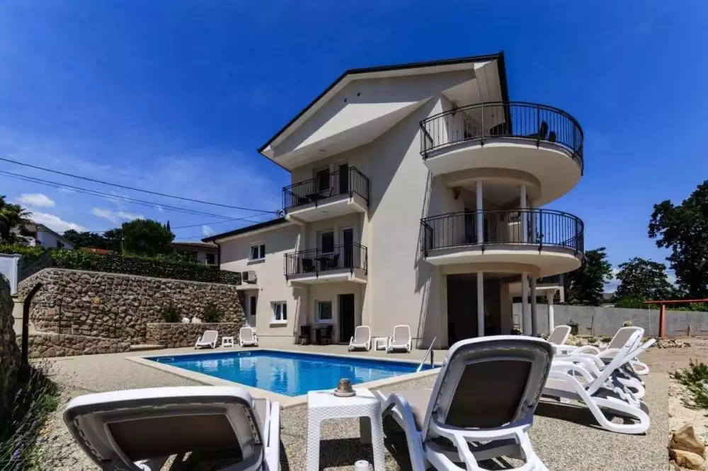 Villa 380m² in Spain, Alicante. Priced at 1500000€ rent photo-2