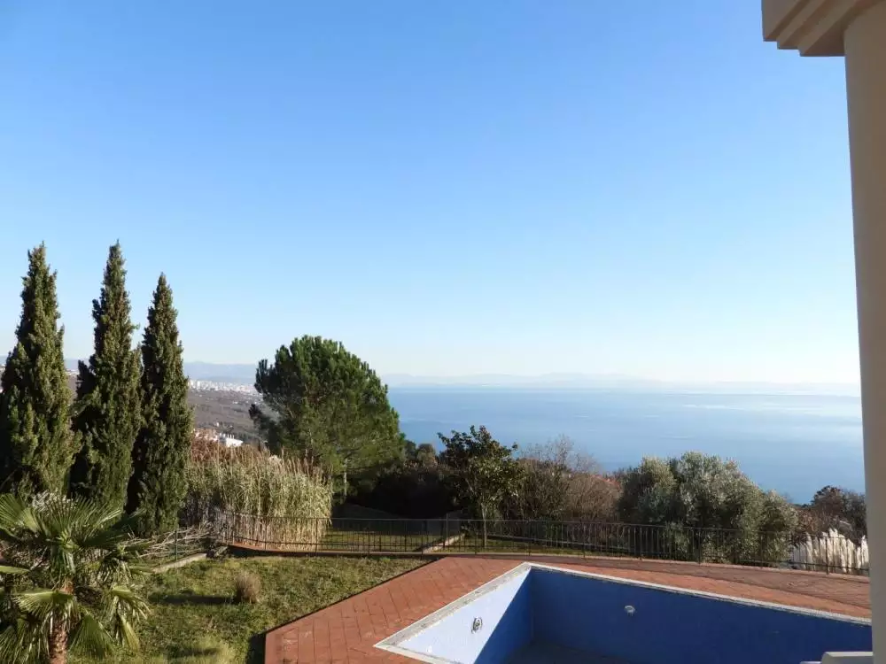 Villa 505m² in Croatia, Pobri. Priced at 2500000€ rent photo-13