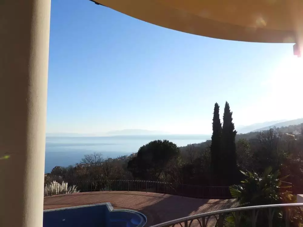 Villa 505m² in Croatia, Pobri. Priced at 2500000€ rent photo-14