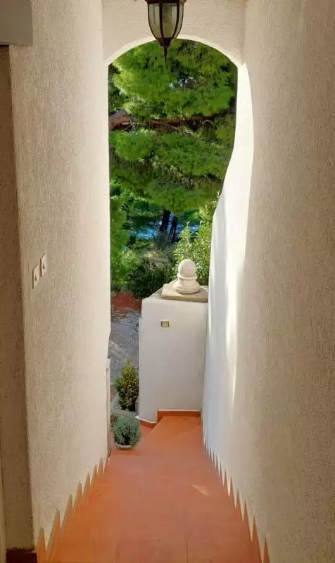 Hotels 364m² in Croatia, Omis. Priced at 750000€ rent photo-11