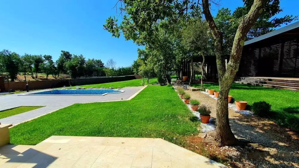 Villa 159m² in Croatia, Barban. Priced at 635000€ rent photo-3