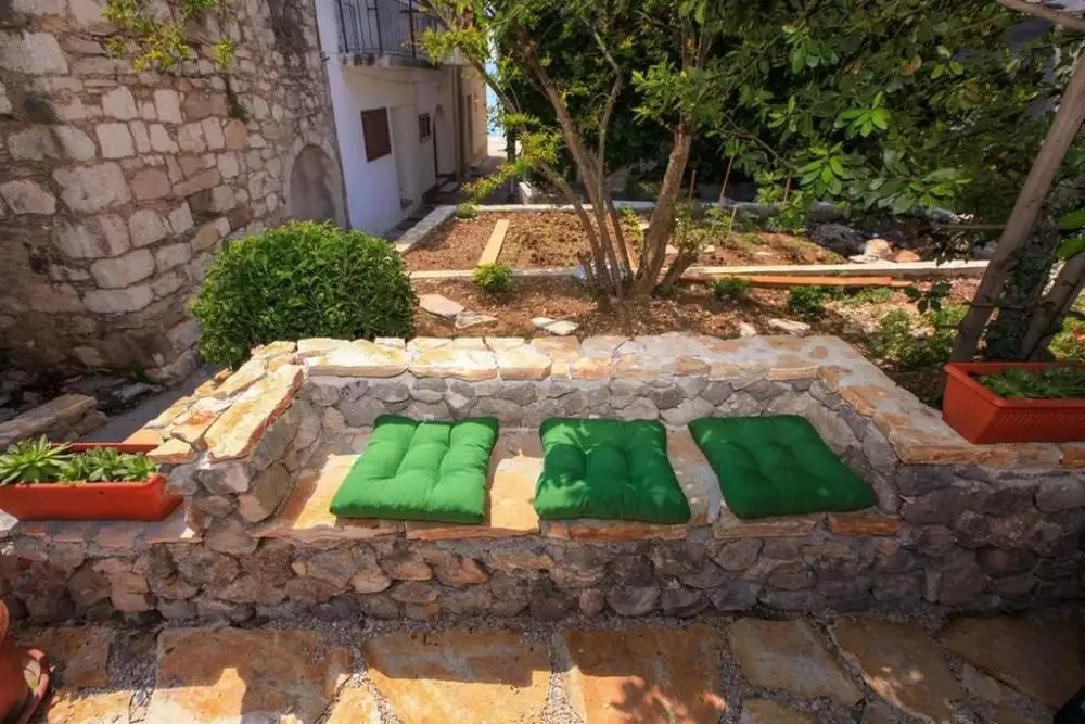 Hotels 286m² in Croatia, Igrane. Priced at 750000€ rent photo-3