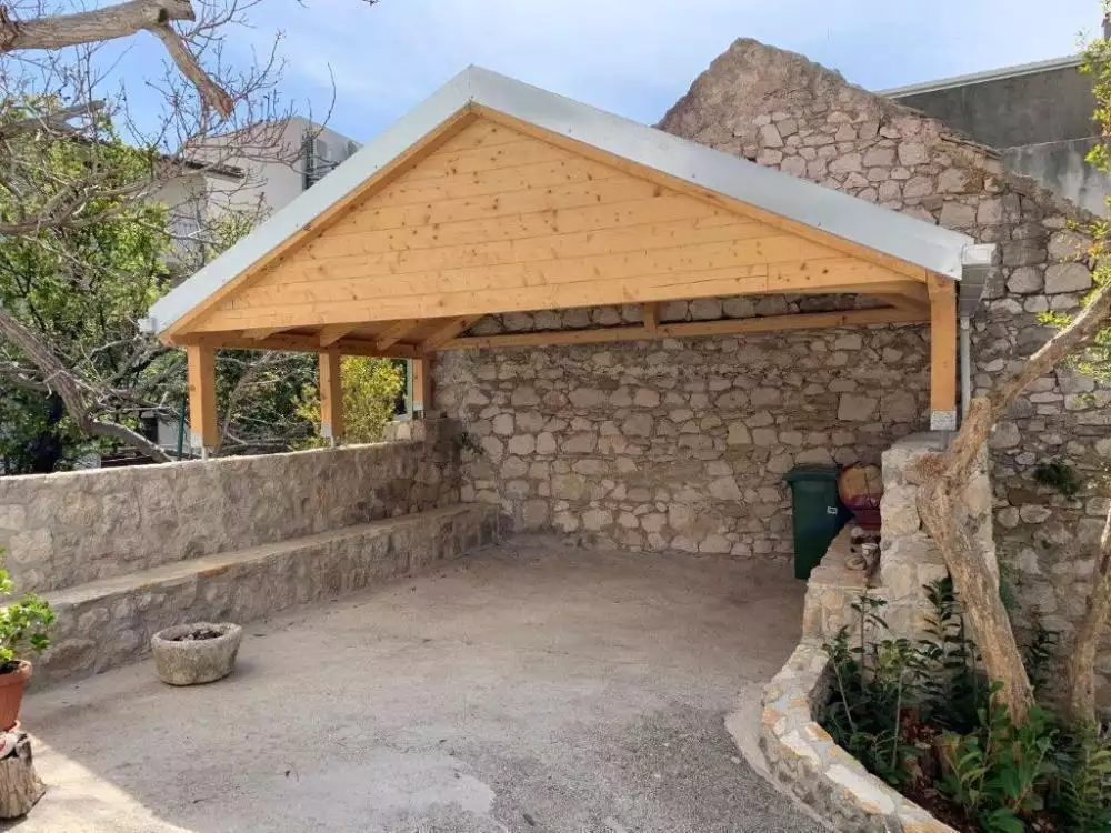 Hotels 286m² in Croatia, Igrane. Priced at 750000€ rent photo-11