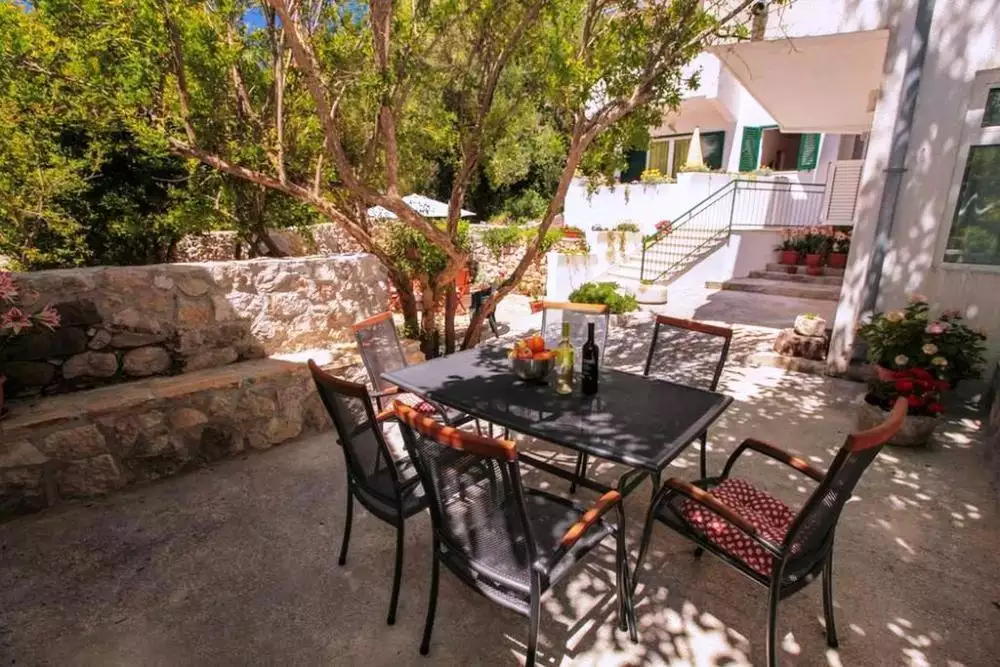 Hotels 286m² in Croatia, Igrane. Priced at 750000€ rent photo-18