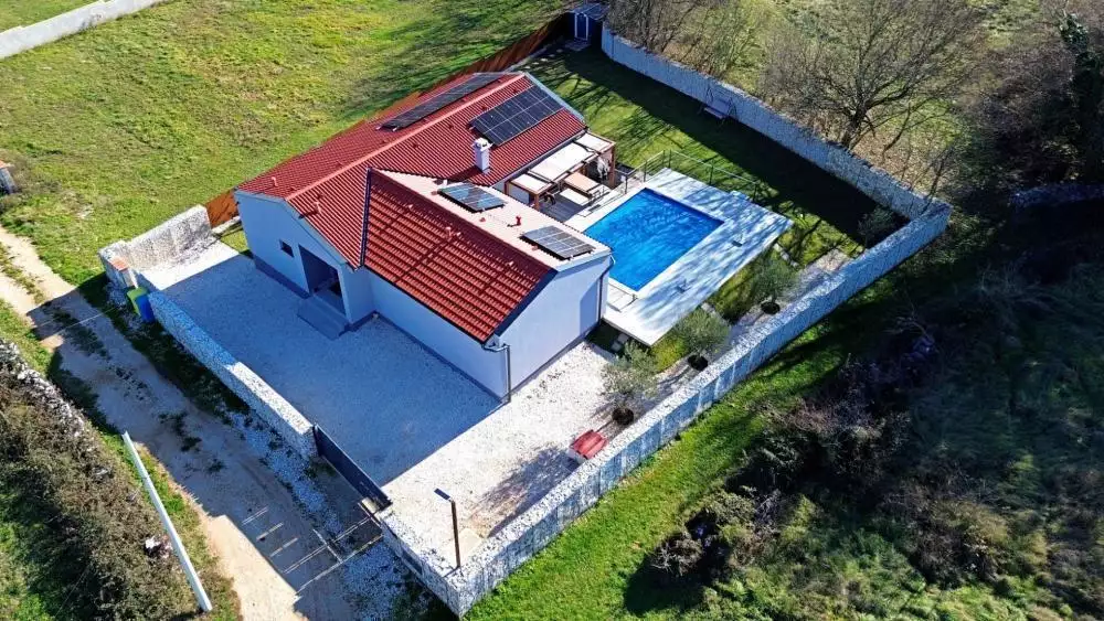 Villa 119m² in Croatia, Barban. Priced at 565000€ rent photo-2