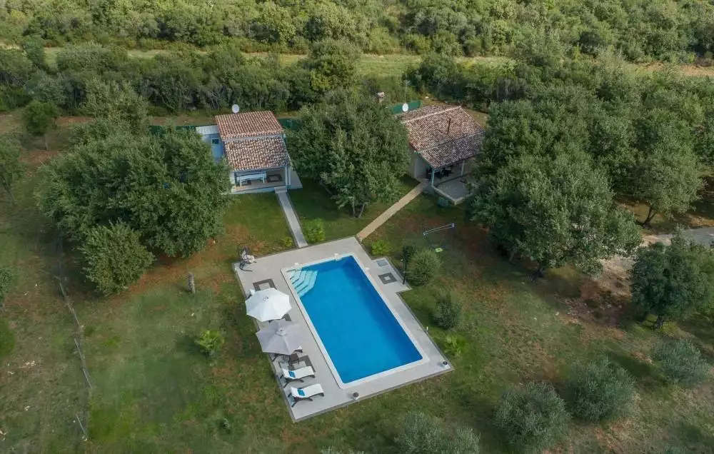 Villa 115m² in Croatia, Rovinj. Priced at 758000€ rent photo-3