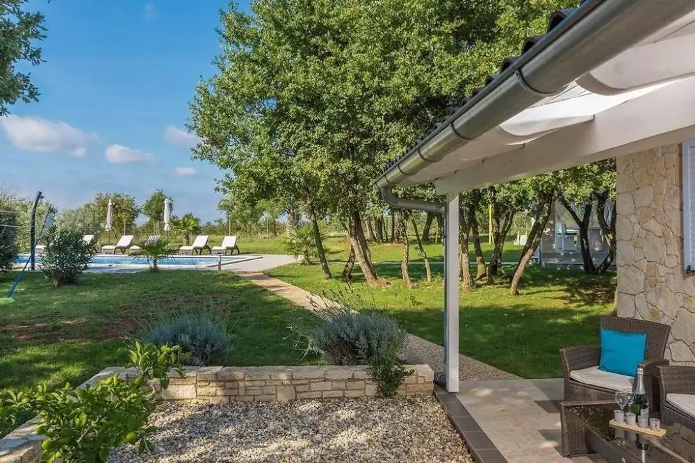 Villa 115m² in Croatia, Rovinj. Priced at 758000€ rent photo-23