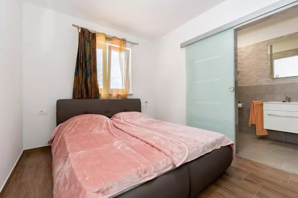 Villa 198m² in Croatia, Labin. Priced at 600000€ rent photo-21