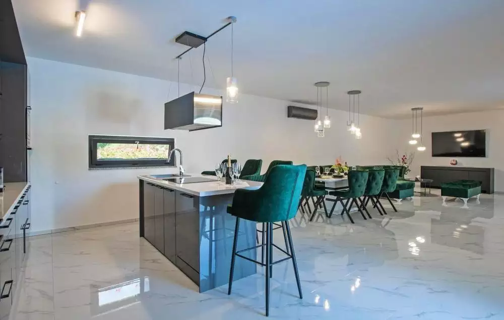 Villa 187m² in Croatia, Labin. Priced at 581000€ rent photo-7