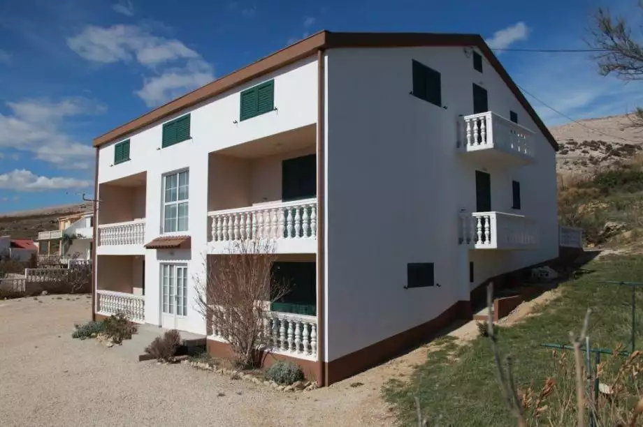 Hotels 405m² in Spain, Lo Pagan. Priced at 571000€ rent photo-4