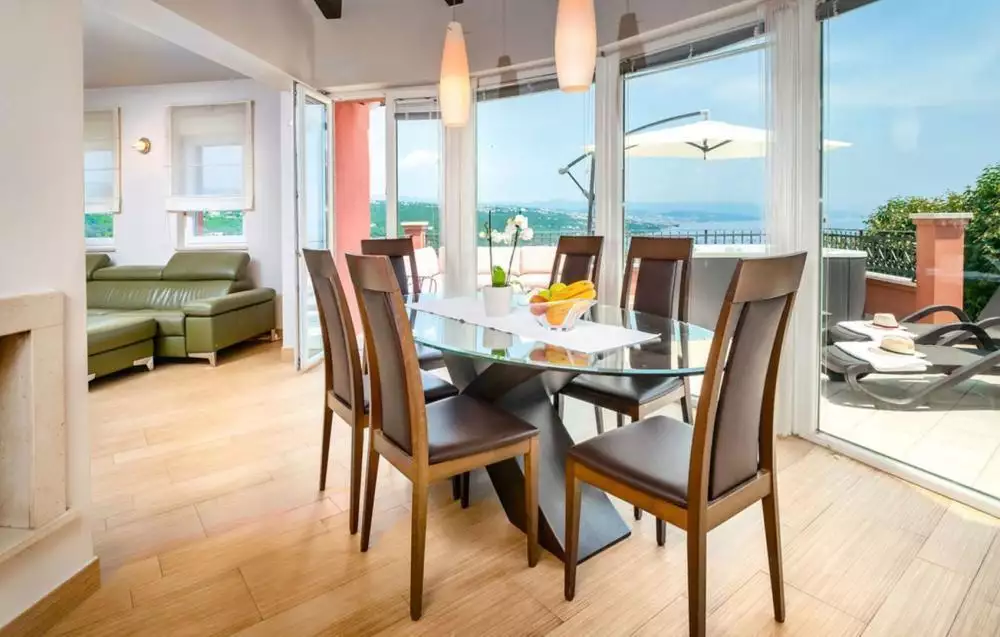 Villa 550m² in Croatia, Opatija. Priced at 4300000€ rent photo-7