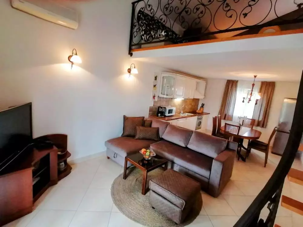 Villa 550m² in Croatia, Opatija. Priced at 4300000€ rent photo-19
