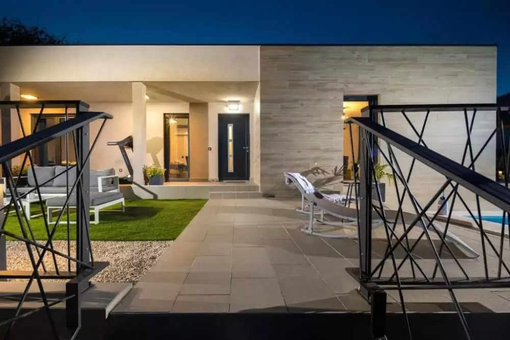 Villa 163m² in Croatia, Opatija. Priced at 1050000€ rent photo-2